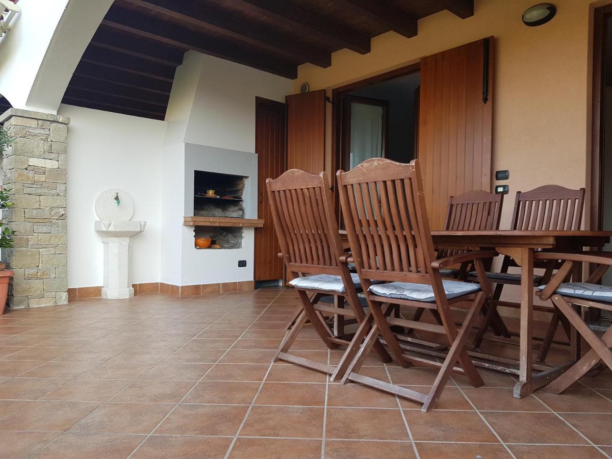 מנרבה דל גארדה Casa Paradiso Del Garda מראה חיצוני תמונה
